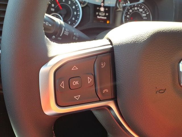 Used 2025 RAM 1500 Big Horn AWD/4WD image 14