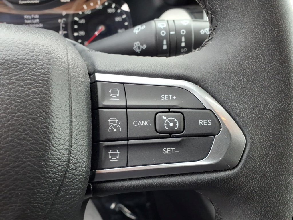 Used 2024 Jeep Compass Limited AWD/4WD image 20
