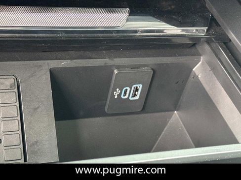 Used 2024 Ford F250 Lariat w/ Lariat Ultimate Package image 32