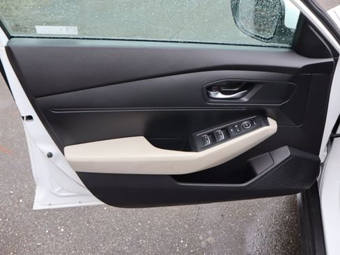 Used 2023 Honda Accord LX image 15