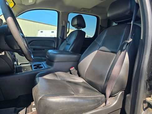 Used 2012 GMC Sierra 1500 SLT w/ LPO, Deluxe Chrome Package AWD/4WD image 10