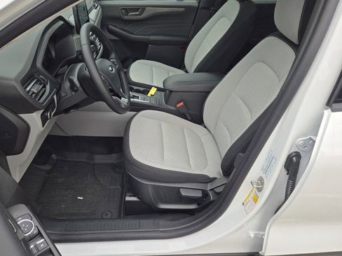 New 2025 Ford Escape Active w/ Cold Weather Package image 26