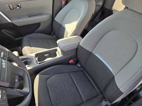 New 2027 Kia Seltos LX FWD image 18