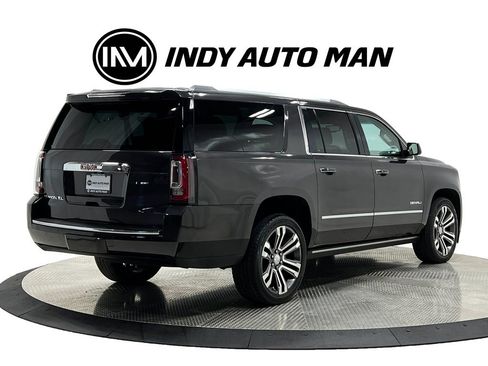 Used 2018 GMC Yukon XL Denali w/ Denali Ultimate Package AWD/4WD image 4