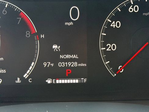 Used 2025 Honda Ridgeline Black Edition image 22