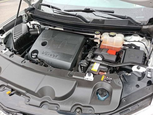 Used 2023 Chevrolet Traverse Premier w/ Redline Edition image 28