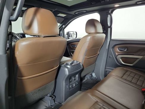 Used 2021 Nissan Titan Platinum Reserve w/ Moonroof Package AWD/4WD image 11