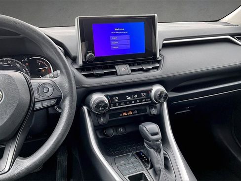 Used 2023 Toyota RAV4 XLE w/ Convenience Package image 9