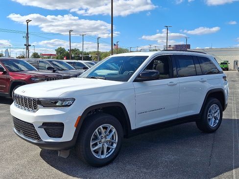 New 2025 Jeep Grand Cherokee Laredo X image 4
