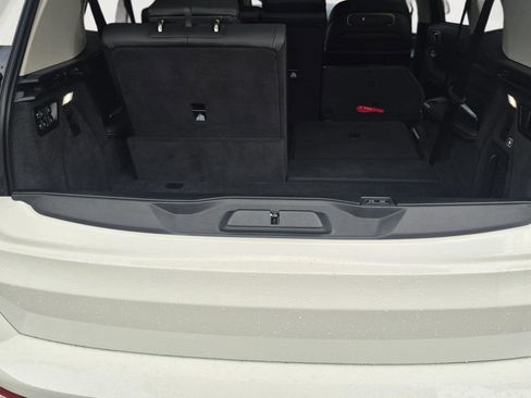 Used 2024 BMW X7 xDrive40i image 10