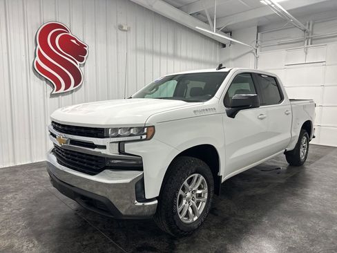 Used 2022 Chevrolet Silverado 1500 LT w/ Bed Protection Package AWD/4WD image 1