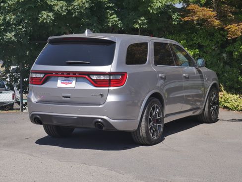 Used 2021 Dodge Durango SRT Hellcat w/ Technology Group AWD/4WD image 28