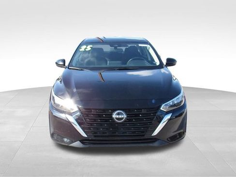 Used 2025 Nissan Sentra SV FWD image 6