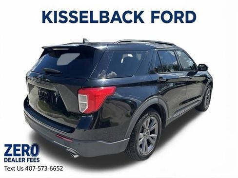 Certified 2022 Ford Explorer XLT w/ Equipment Group 202A RWD image 4
