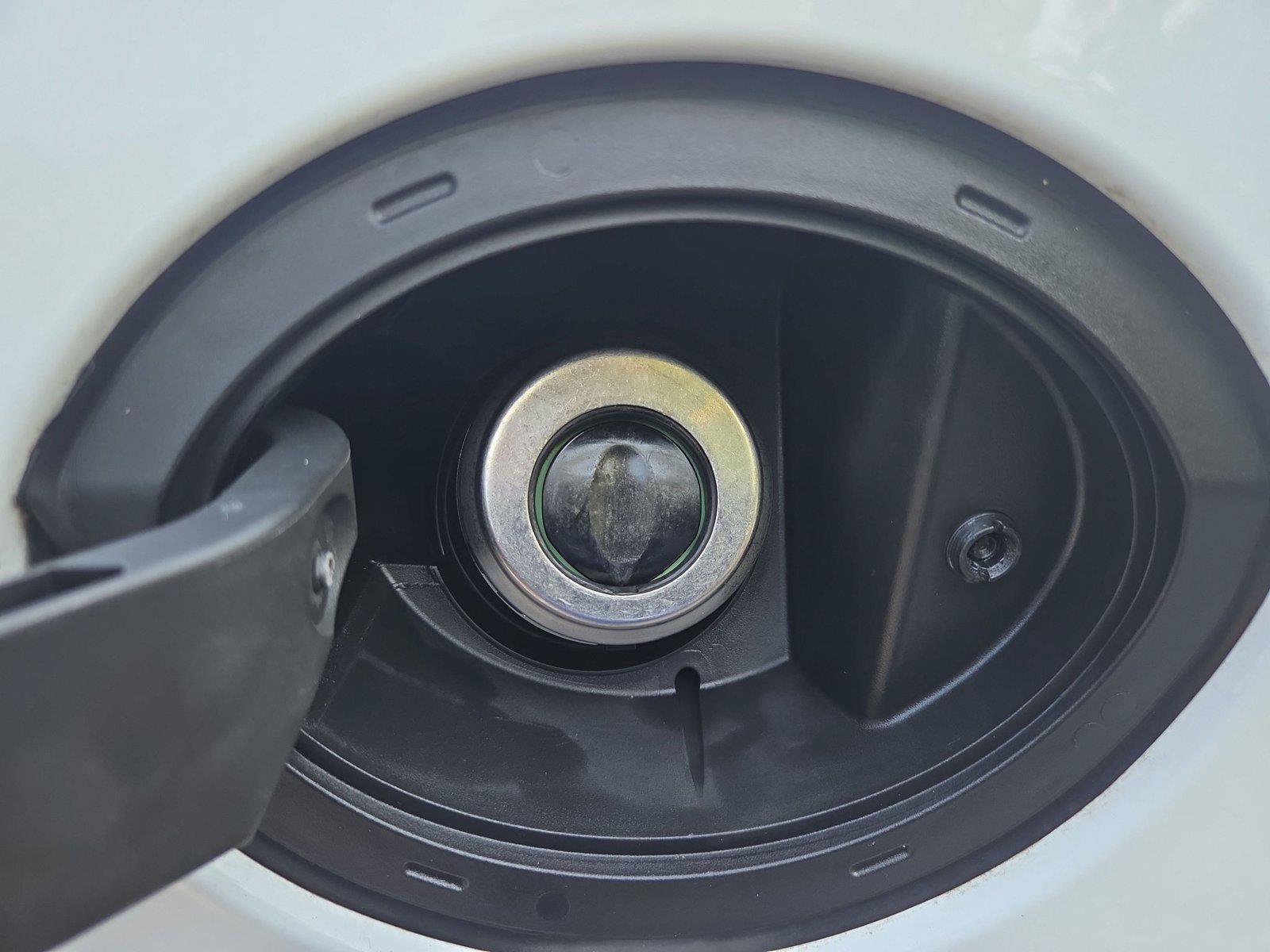 Used 2023 Chrysler Pacifica Touring-L FWD image 31