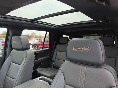 New 2026 Chevrolet Tahoe High Country RWD image 24
