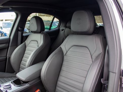 New 2025 Alfa Romeo Stelvio Sprint w/ Veloce Package image 12