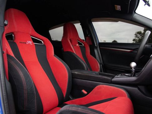Used 2017 Honda Civic Type R image 25