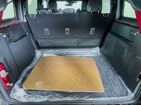 New 2025 Ford Bronco Raptor image 26