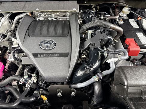 Certified 2025 Toyota Highlander XLE AWD/4WD image 43