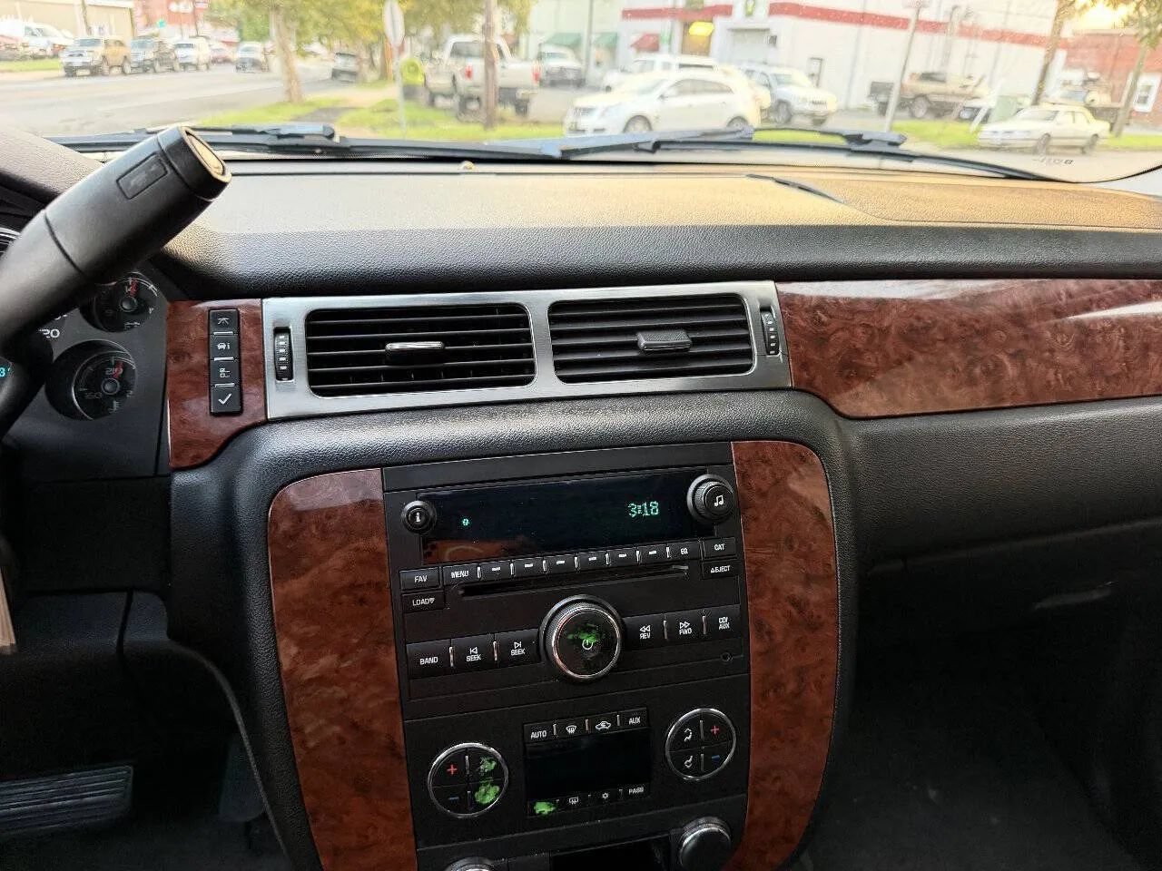 Used 2007 Chevrolet Tahoe LT AWD/4WD image 26