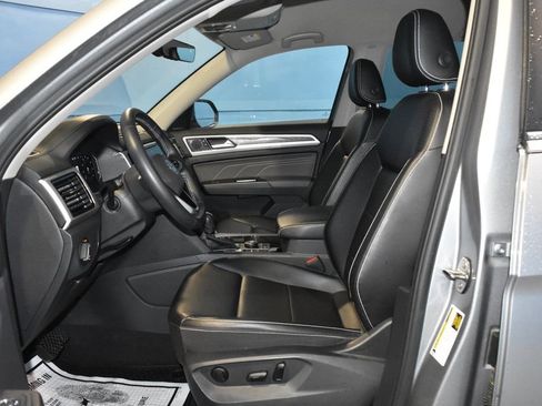 Used 2022 Volkswagen Atlas SE image 7