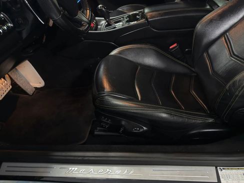 Used 2015 Maserati GranTurismo Sport RWD image 49