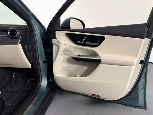 Certified 2025 Mercedes-Benz GLC 350e 4MATIC image 24