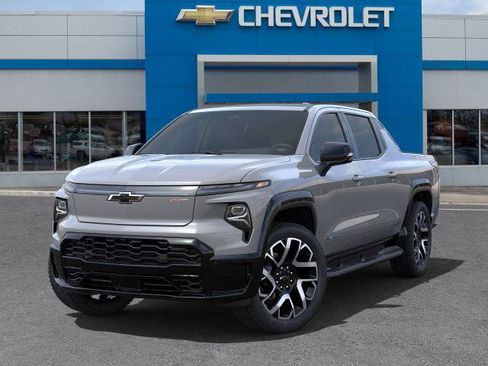 New 2025 Chevrolet Silverado EV RST image 40