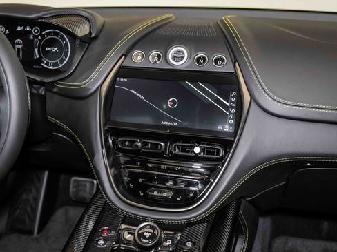 Used 2024 Aston Martin DBX 707 image 28