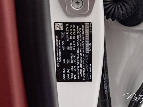 Used 2021 Aston Martin DBX image 62