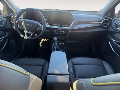 Certified 2025 Chevrolet Trax ACTIV w/ Driver Confidence Package image 10