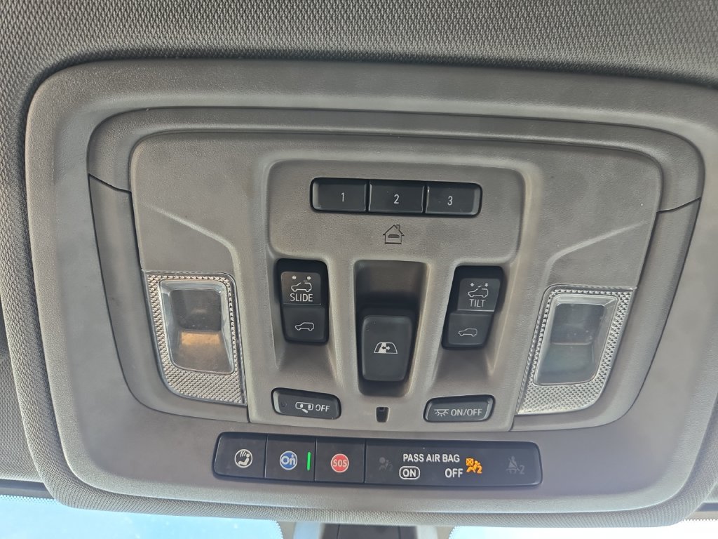 Used 2020 Chevrolet Silverado 1500 LTZ w/ LTZ Plus Package AWD/4WD image 26