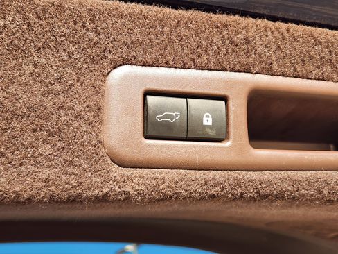 Used 2020 Lexus RX 450h AWD w/ Premium Package image 45