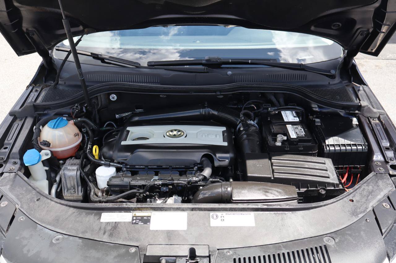 Used 2016 Volkswagen CC R-Line FWD image 30