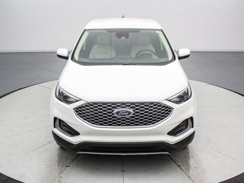 Certified 2023 Ford Edge SEL image 9