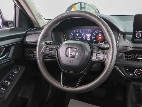 Used 2023 Honda Accord EX image 12