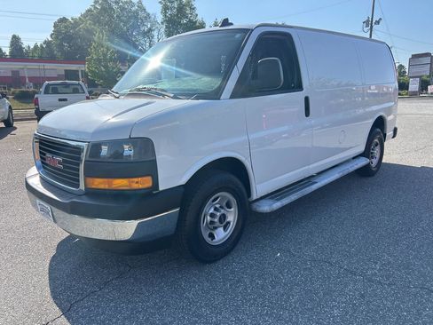 Used 2021 GMC Savana 2500 w/ Driver Convenience Package RWD image 5