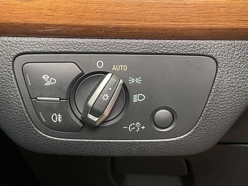 Certified 2023 Audi Q5 2.0T Premium w/ Convenience Package AWD/4WD image 37