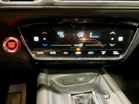 Used 2021 Honda HR-V EX image 28