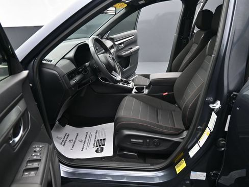 Used 2024 Honda CR-V Sport image 17