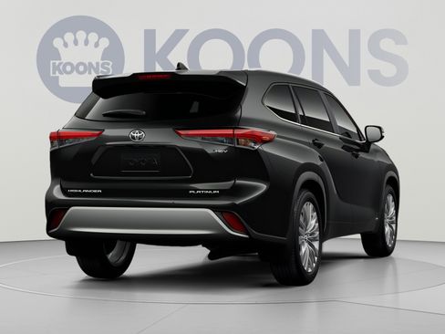 New 2026 Toyota Highlander Platinum AWD/4WD image 12