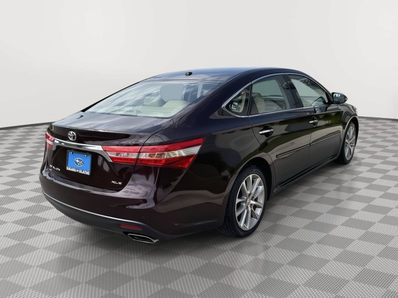 Used 2015 Toyota Avalon XLE Touring FWD image 15