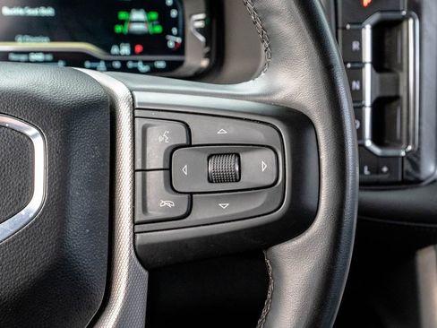 Used 2023 GMC Yukon Denali AWD/4WD image 16