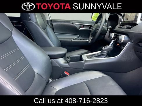 Used 2023 Toyota RAV4 XLE Premium FWD image 20