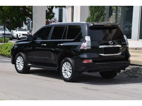 Used 2015 Lexus GX 460 w/ Premium Package AWD/4WD image 6
