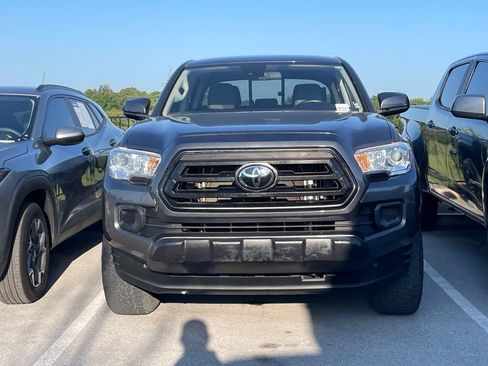 Used 2021 Toyota Tacoma SR w/ SR Convenience Package RWD image 2