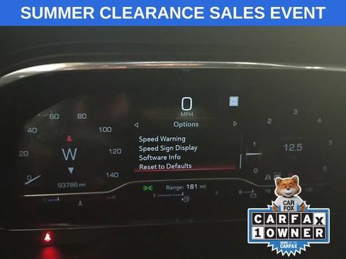 Used 2023 GMC Yukon SLT AWD/4WD image 12