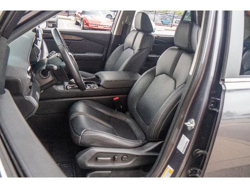 Used 2024 Honda Pilot EX-L image 11