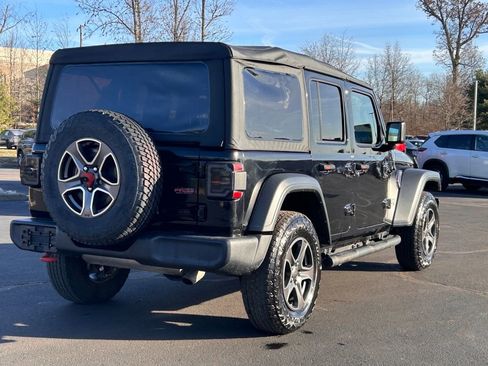 Used 2018 Jeep Wrangler Unlimited Sport S image 7